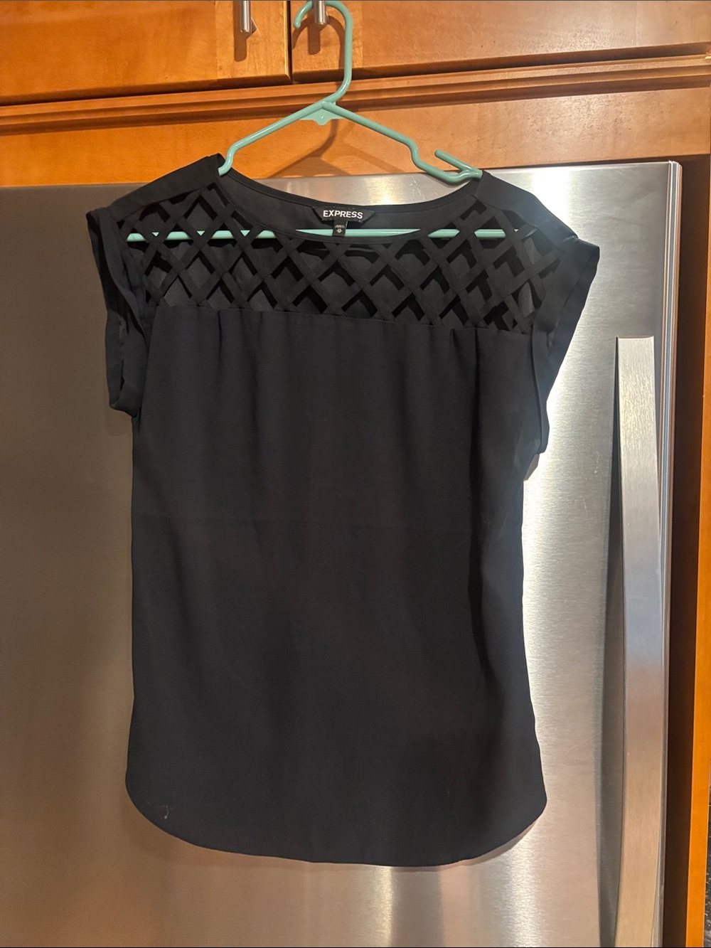 Express Black Top